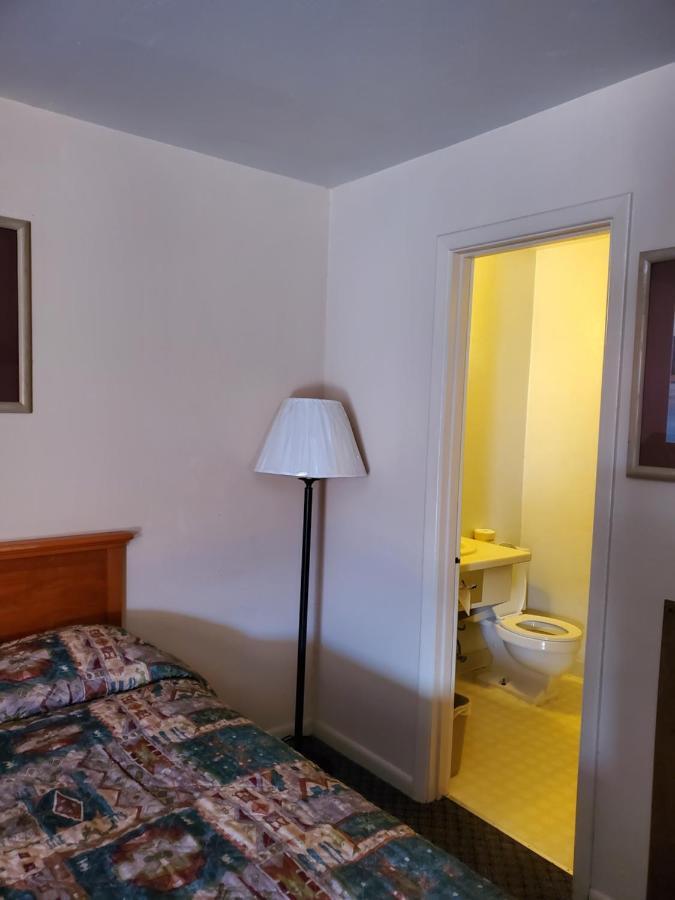 Motel Sands 2*